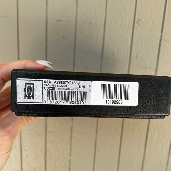 Vintage 2000’s Chanel Cell Phone Case - Picture 8 of 10